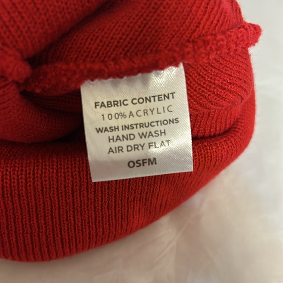 Yea.Nice NWOT Legend Knit Scarlet Red Folded Beanie NEW WITH OUT TAGS NEVER WORN - Picture 3 of 4